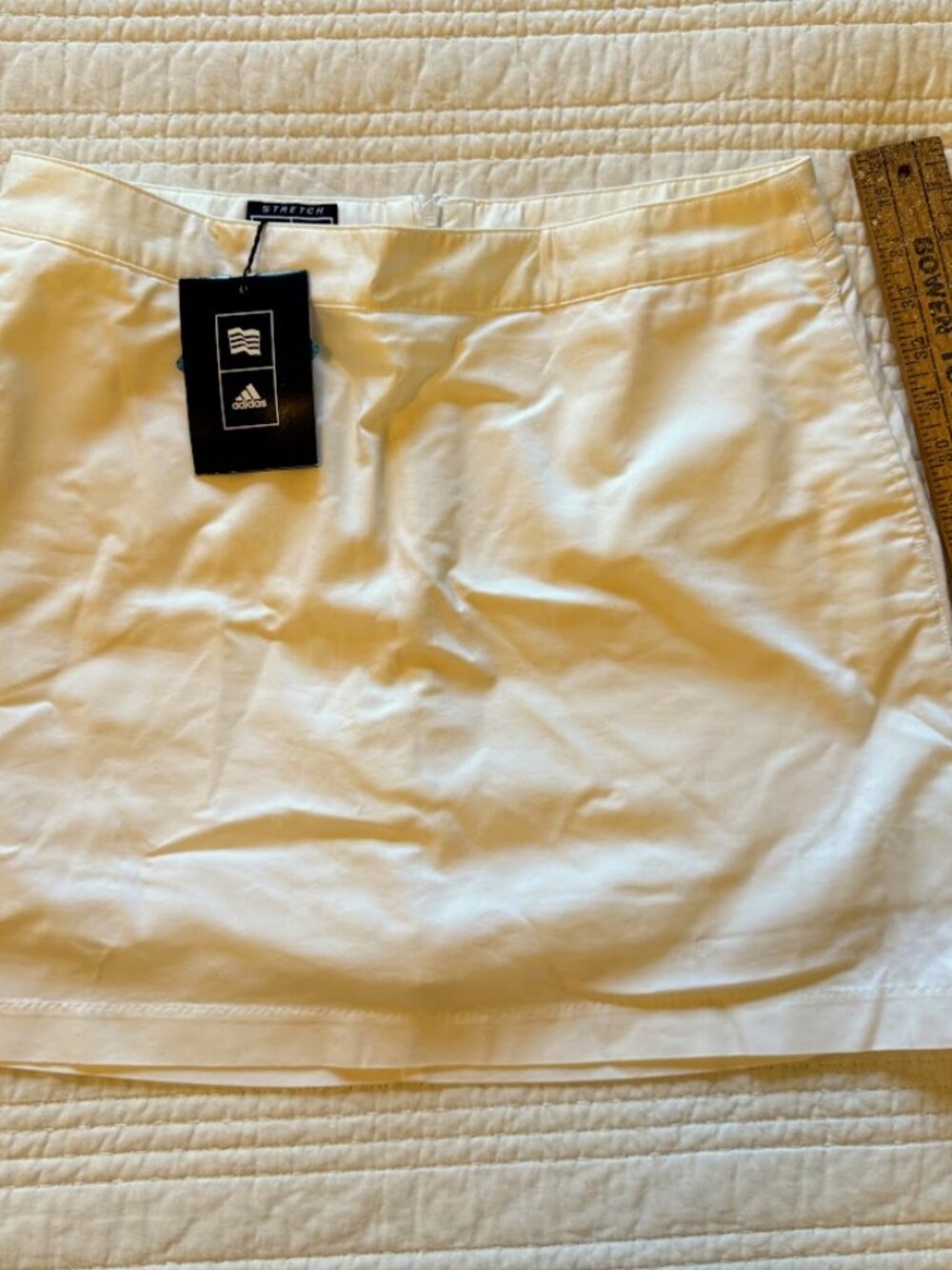 Adidas Logo Back Zip Womens Stretch Pocket White Golf Skort NWT Size 8